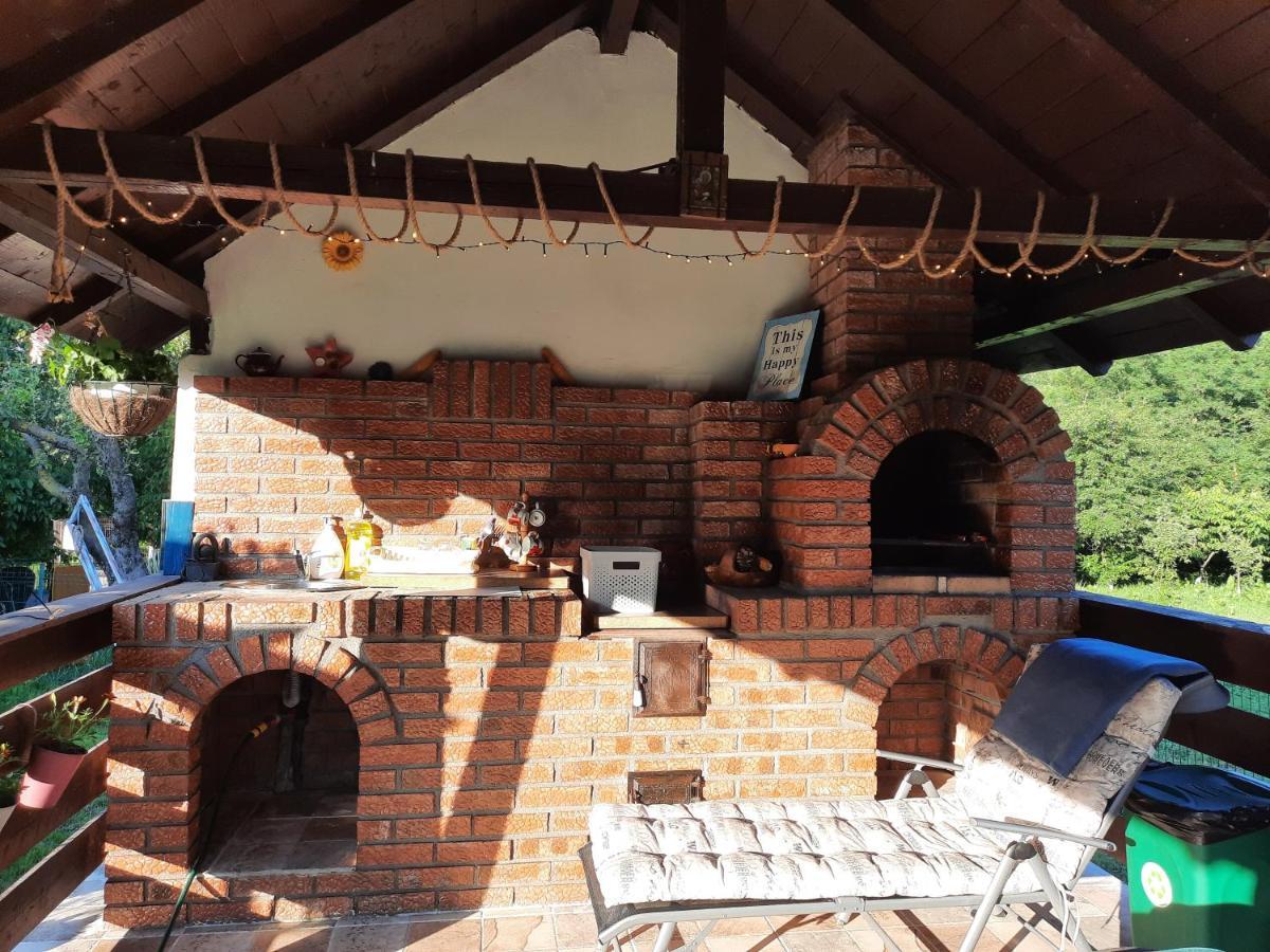 Casa Bunicilor Villa Ciprian Porumbescu Dış mekan fotoğraf